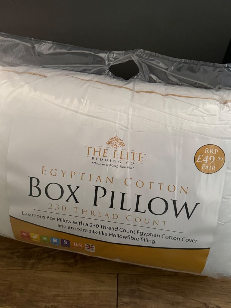 Pair of Egyptian Cotton Box Pillows 230 Thread Count Anti Allergy NEW