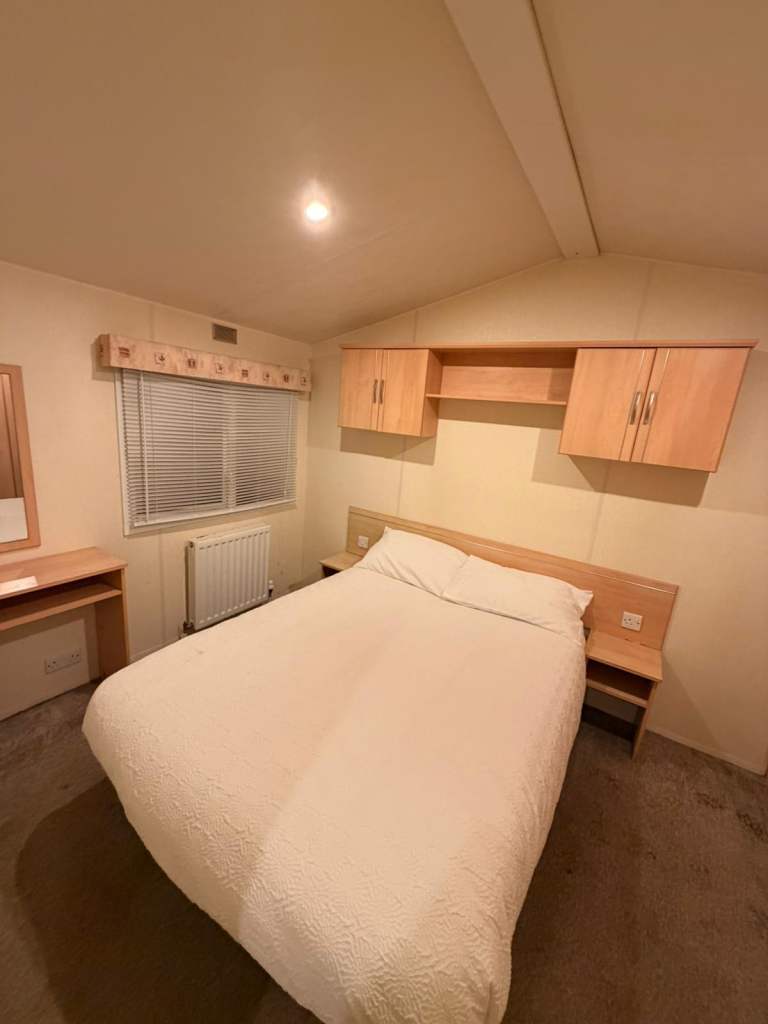2 Bedroom (6 person) Caravan - Clacton on Sea 