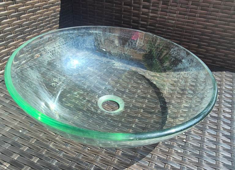 New Unused Circular Glass Sink Bowl Basin
