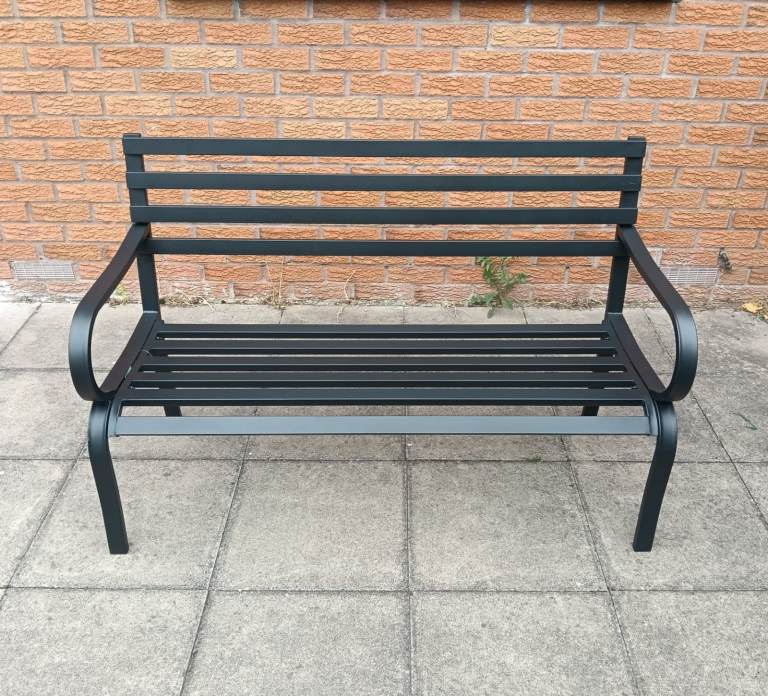 Outsunny Metal Garden Bench. Black 