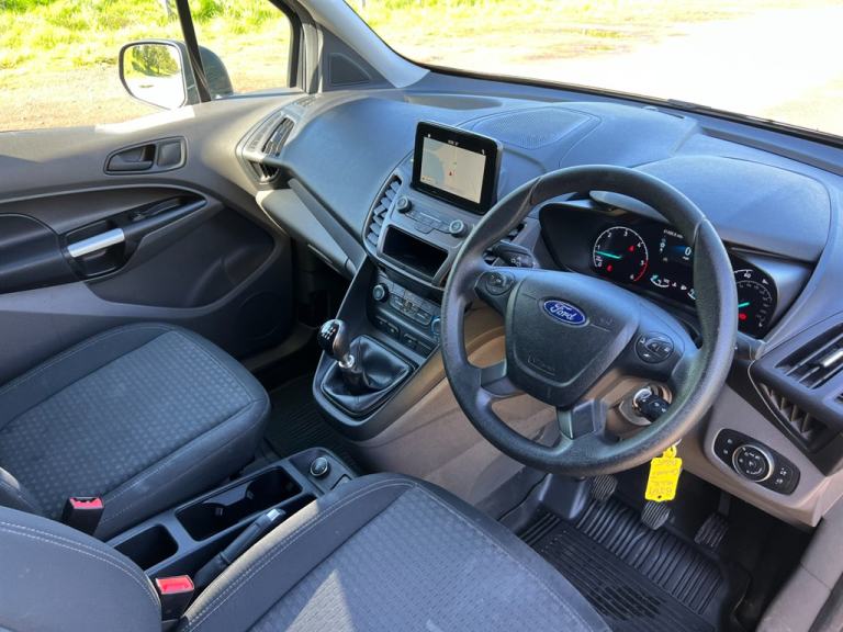 2019 Ford Transit Connect L2 TREND SAT NAV - AIR CON - REV CAMERA Panel Van Diesel Manual