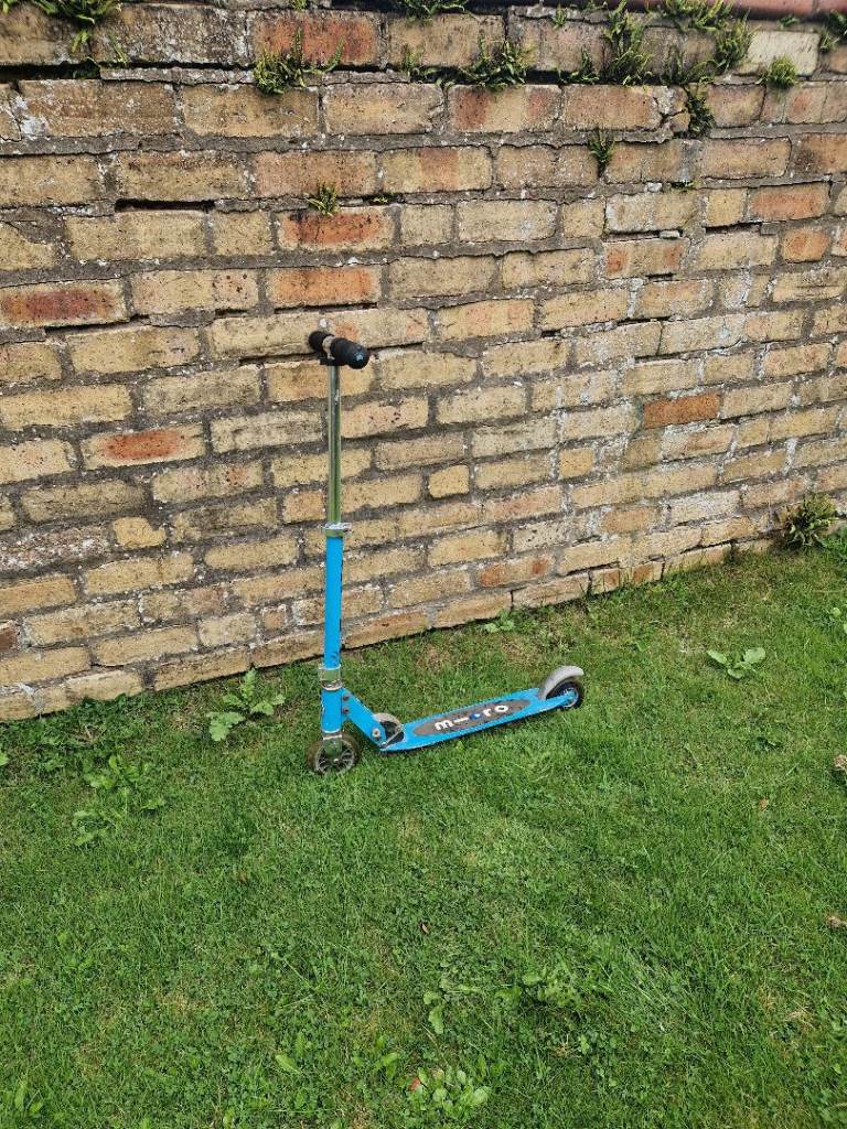 Micro scooter
