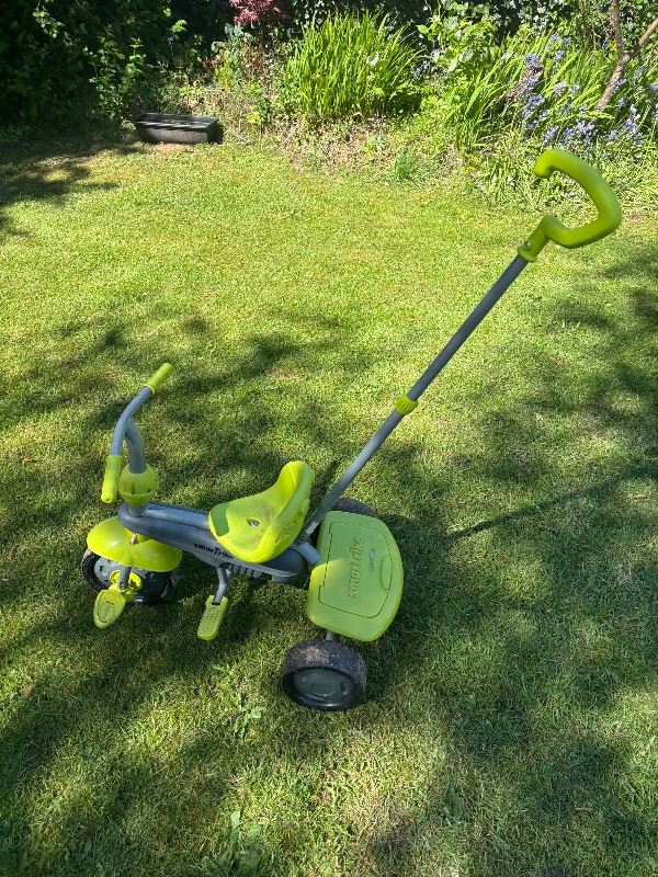 SmarTrike kids trike
