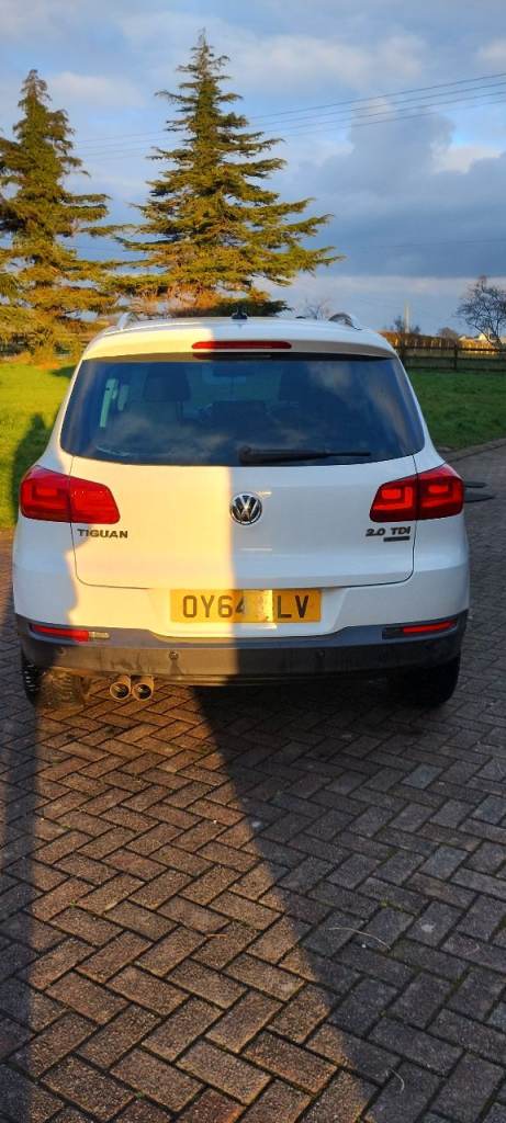 Volkswagen, TIGUAN, Estate, 2014, Semi-Auto, 1968 (cc), 5 doors