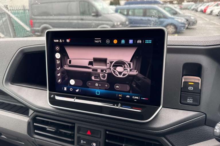 2025 Volkswagen Crafter 2.0 TDI 140PS Commerce High Roof Van PANEL VAN DIESEL Manual