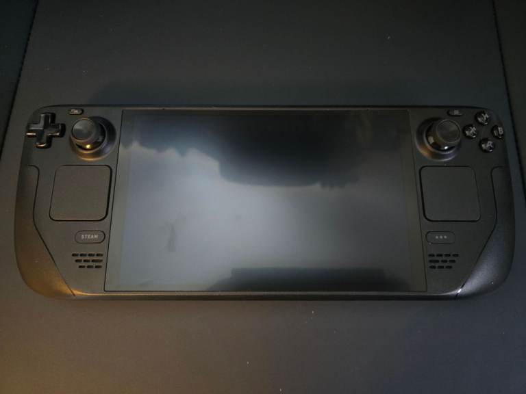 Steam Deck OLED (1TB) Used, Great/perfect condition, carry case/charger included