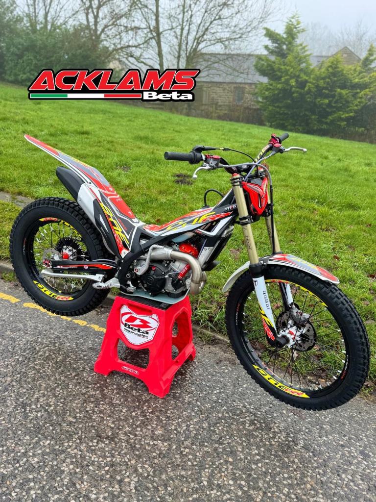 TRS ONE RR 250 2026 Model Electric Start - Carb Model