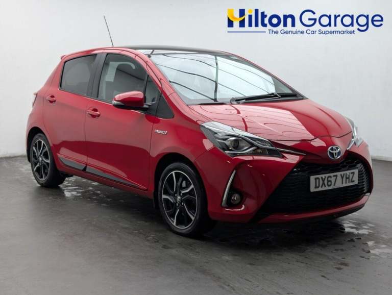 2017 Toyota Yaris 1.5 VVT-h Design Hatchback 5dr Petrol Hybrid E-CVT Euro 6 (s/s) (100 ps) -  HAT...