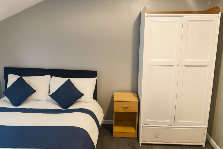 No deposit | bills included  | double bedroom