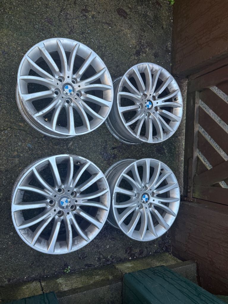 BMW 424 style alloys