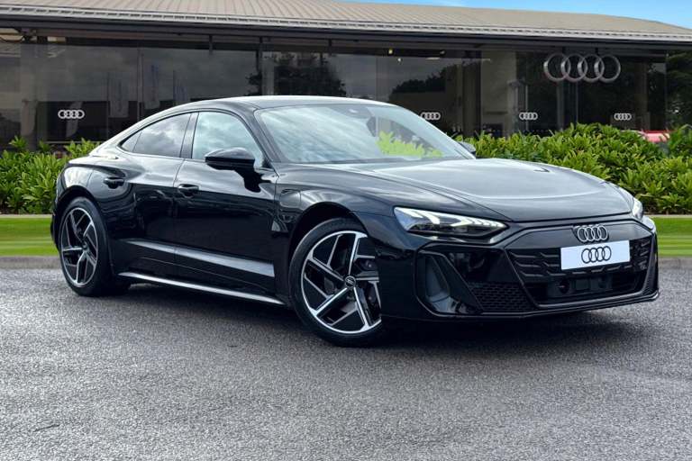 2025 Audi e-tron GT 105kWh Auto quattro 4dr Saloon Automatic