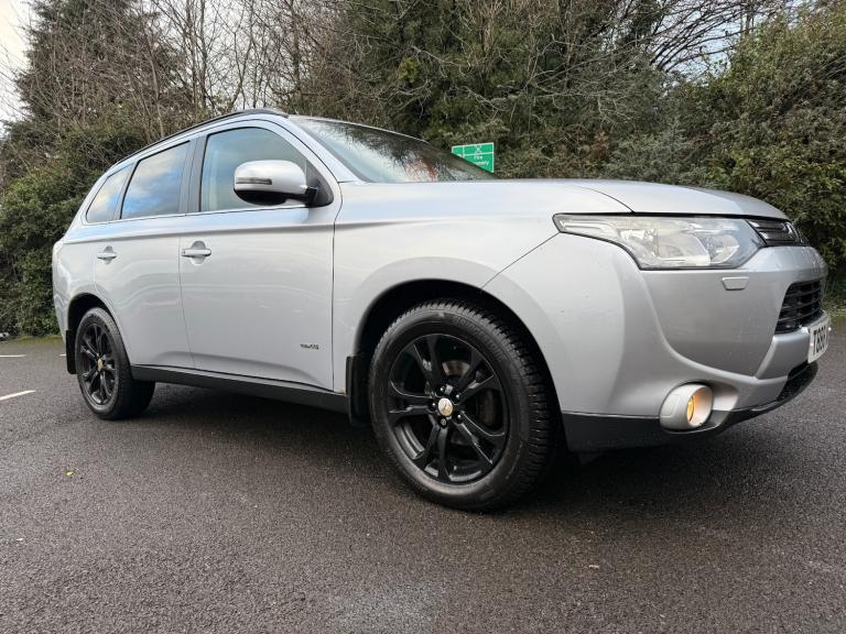 2013 Mitsubishi Outlander 2.2 DI-D GX4 5dr Auto ESTATE Diesel Automatic