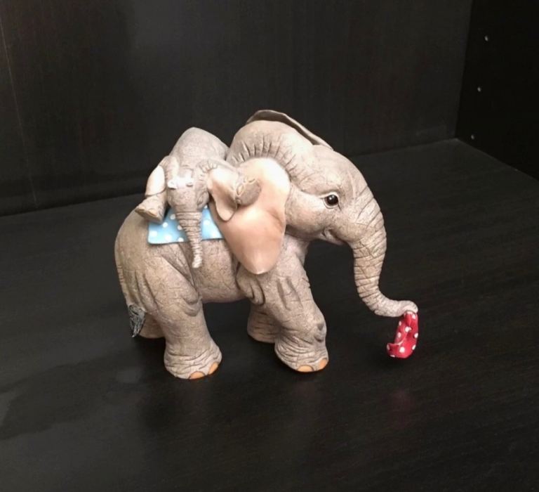 Tuskers Elephant It'S A Girl