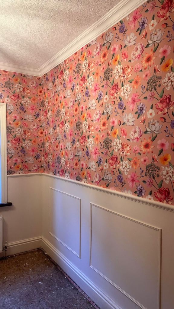 Experienced painter and decorator