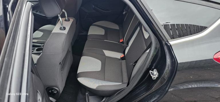 Very good Condtion Focus. MOT September. Full service history 