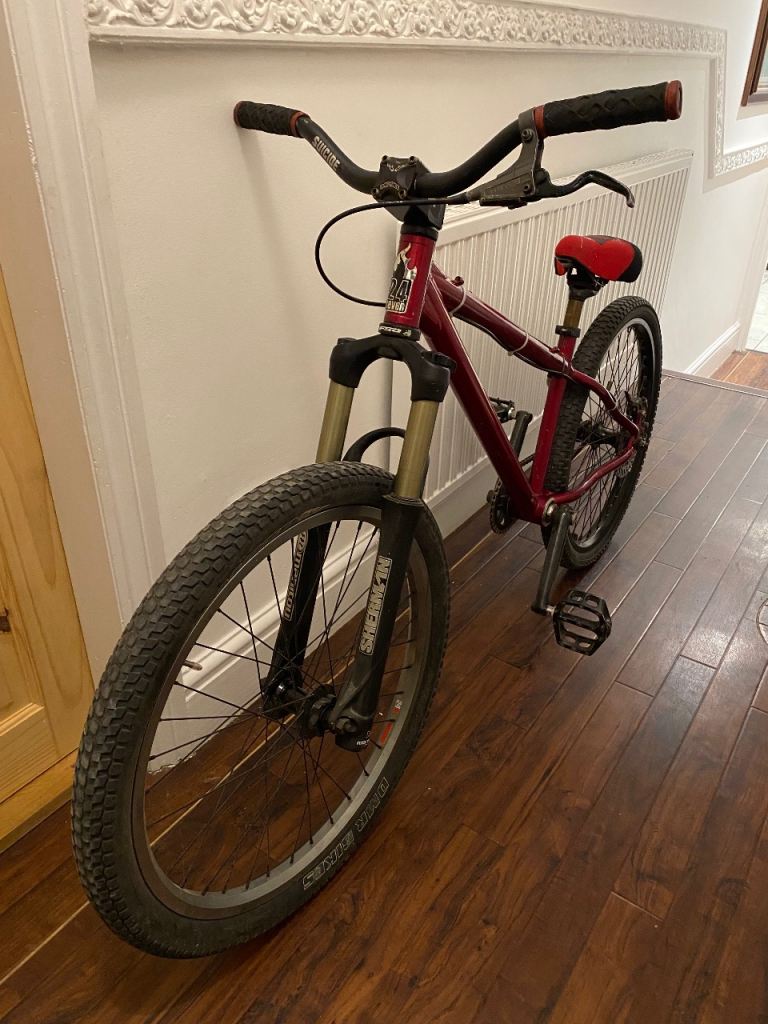 24Seven dirt street 24 inch bike