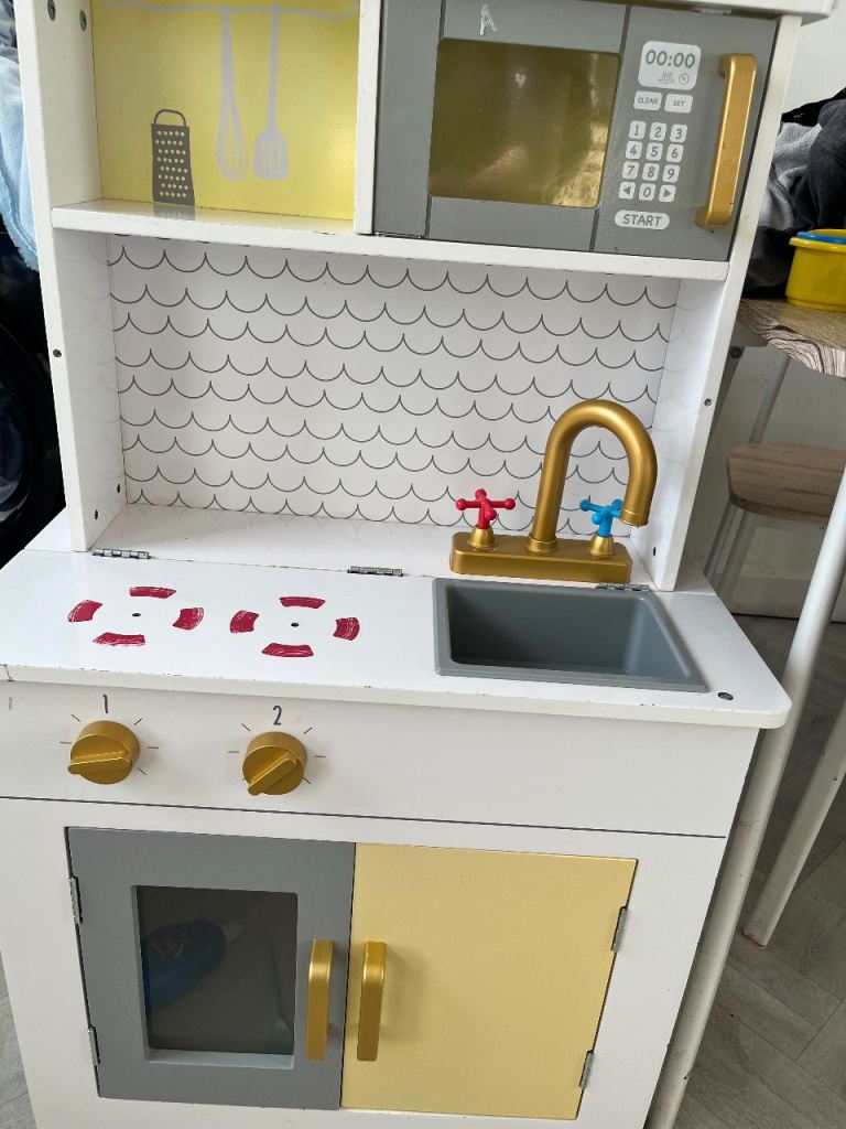 Wooden Toy Kitchen 