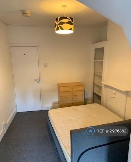 1 bedroom in Topsfield Parade, London, N8 (#2976882)