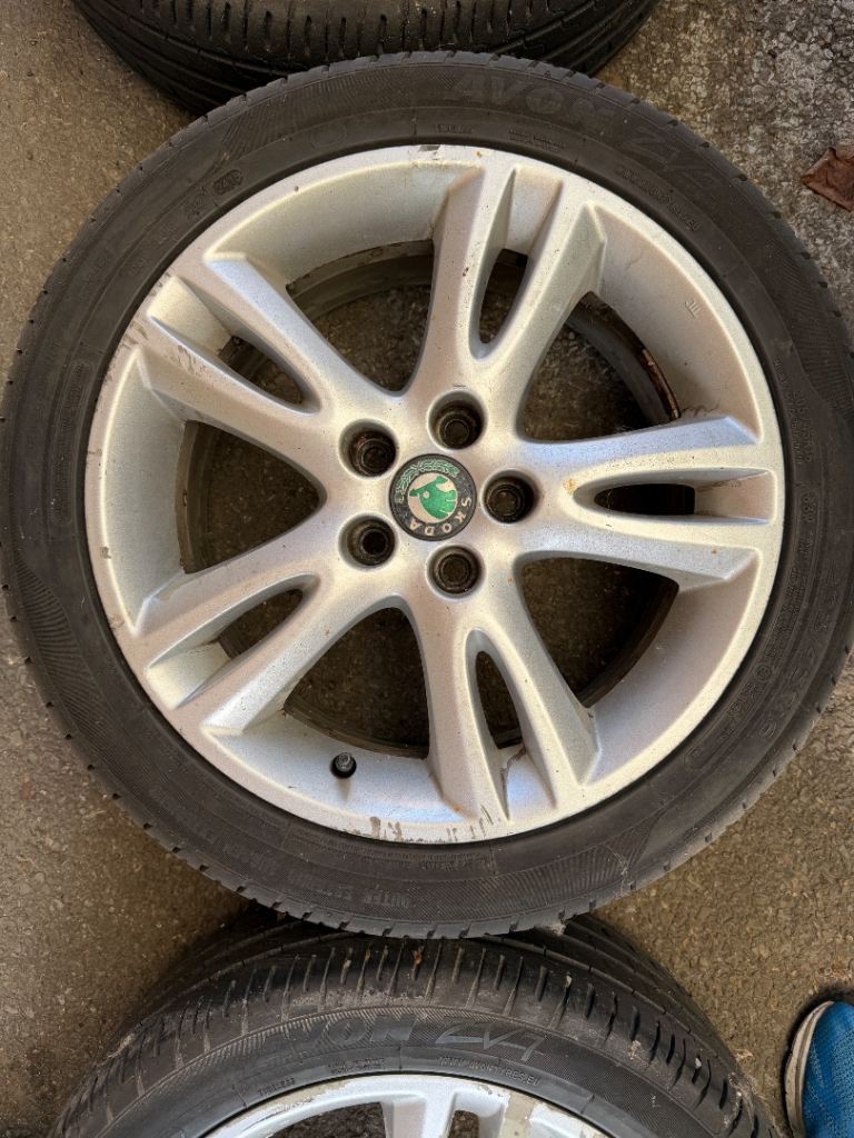 VW/Skoda alloy wheel