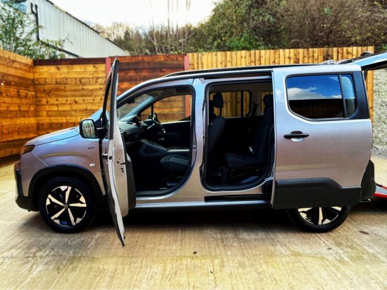 2025 Peugeot Rifter 3 Seat Auto Wheelchair Accessible Disabled Access Vehicle WAV MPV Diesel Auto...