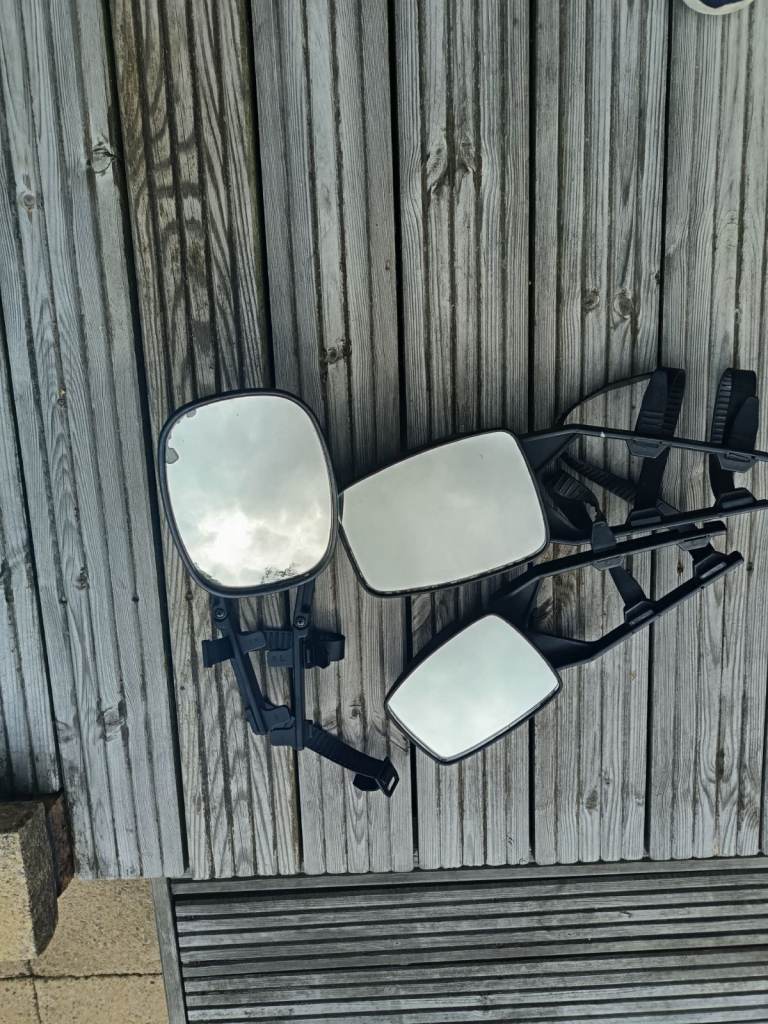 Car extension mirrors 