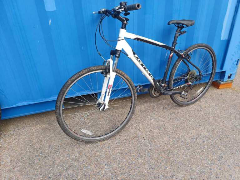 Carrera Crossfire hybrid bike 