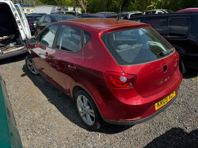 2009 SEAT IBIZA RED BREAKING SPARES PARTS