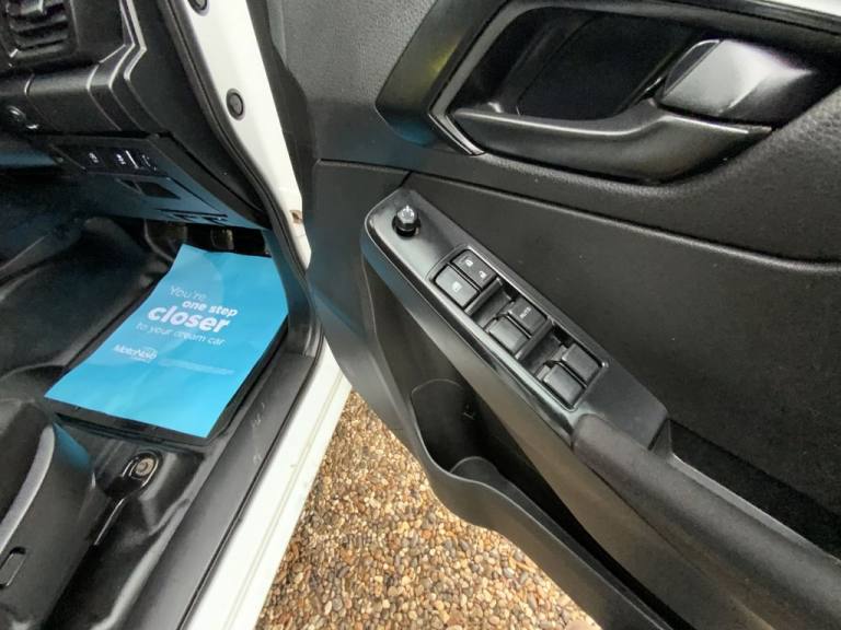 2022 Isuzu D-Max 1.9 TD Utility Pickup Double Cab 4dr Diesel Manual 4WD Euro 6 (s/s) (164 ps PICK...