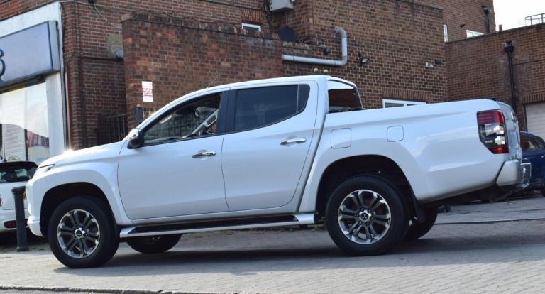 2021 Mitsubishi L200 2.2 DI-D DC Warrior 4WD Euro 6 (s/s) 4dr PICK UP Diesel Manual