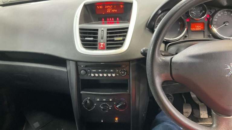 2009 Peugeot 207 1.4 HDi S 5dr [AC] HATCHBACK DIESEL Manual