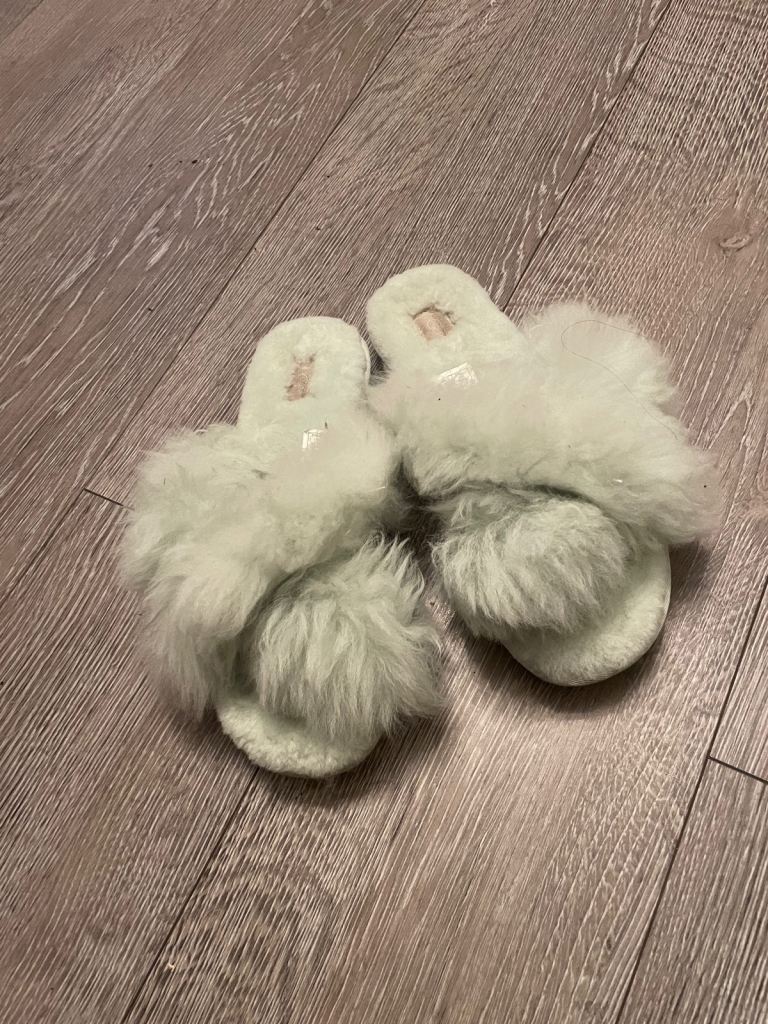 image for Ugg slippers 