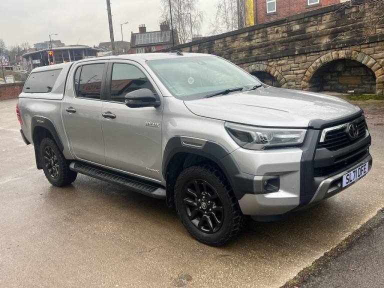 2021 Toyota Hilux 2.8 D-4D Invincible X Pickup Double Cab 4dr Diesel Manual 4WD Euro 6 (s/s)  PIC...