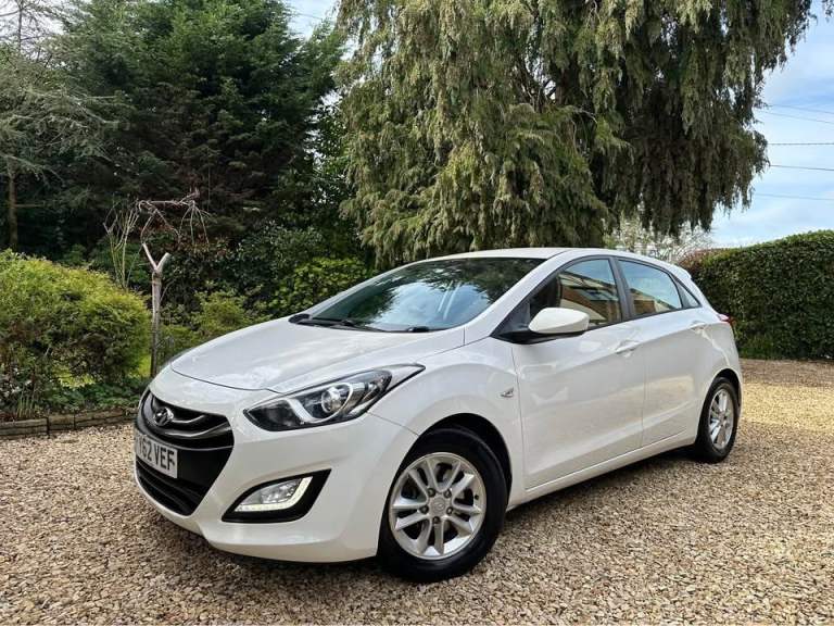 2012 Hyundai i30 active automatic 1.6l petrol euro 5 5dr hatchback px swaps??