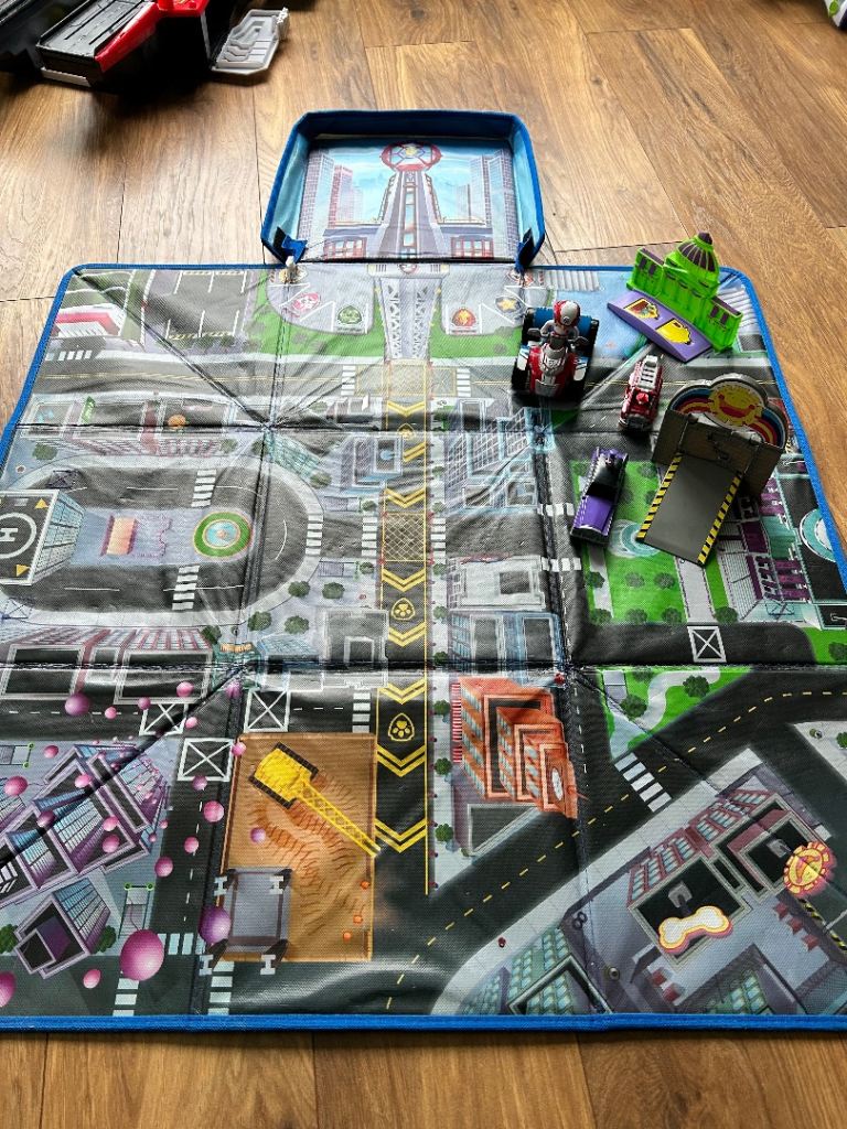 Paw Patrol The Movie Adventure City Play Mat Storage Box Bundle w/ Accessories