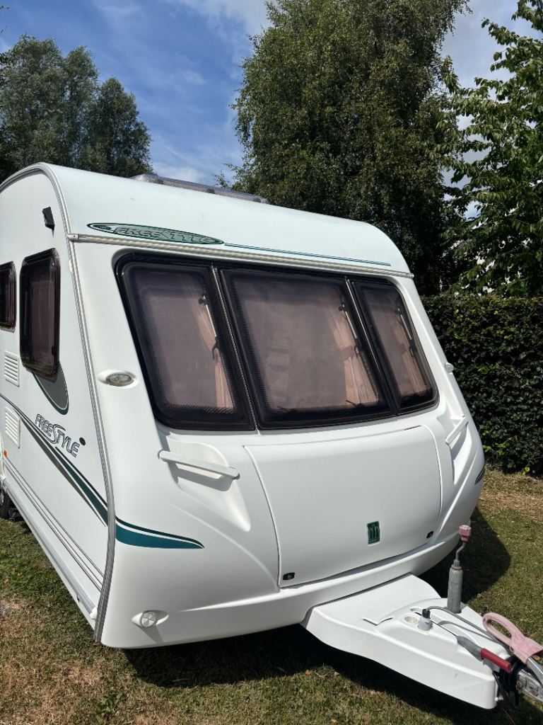 Swift 480 caravan for sale