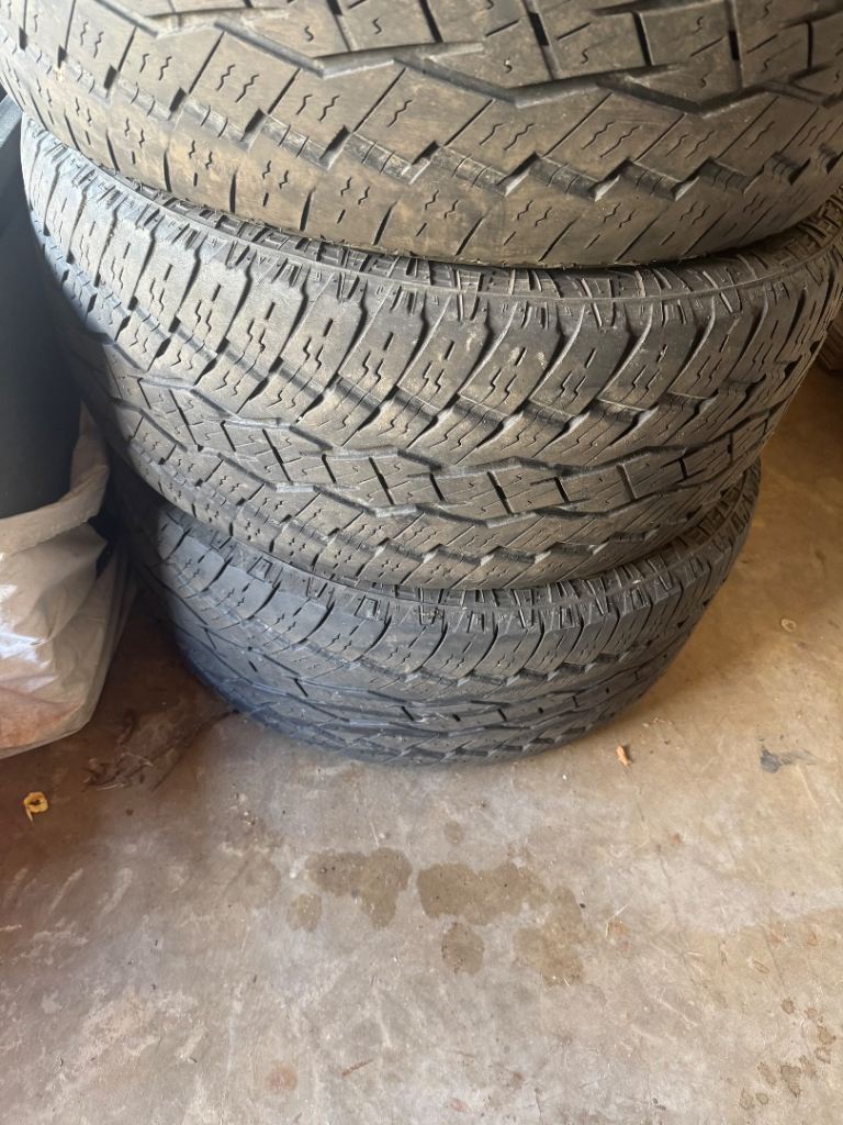 4 all terrain tyres 