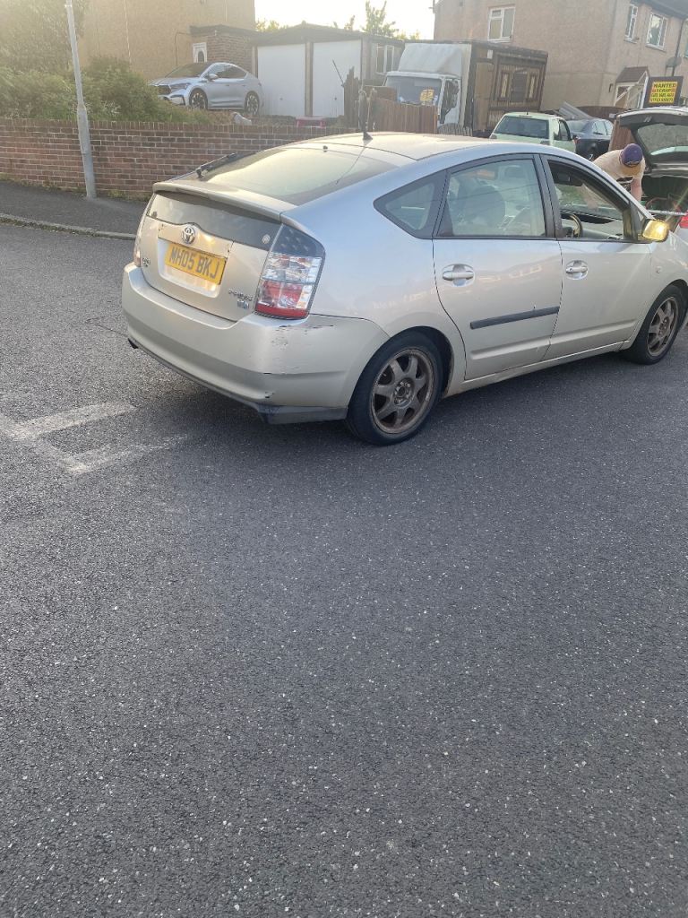 Toyota Prius hybrid tax and mot non runner 