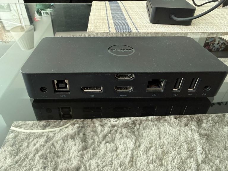 Dell D3100 Docking Station – USB 3.0 - Like new