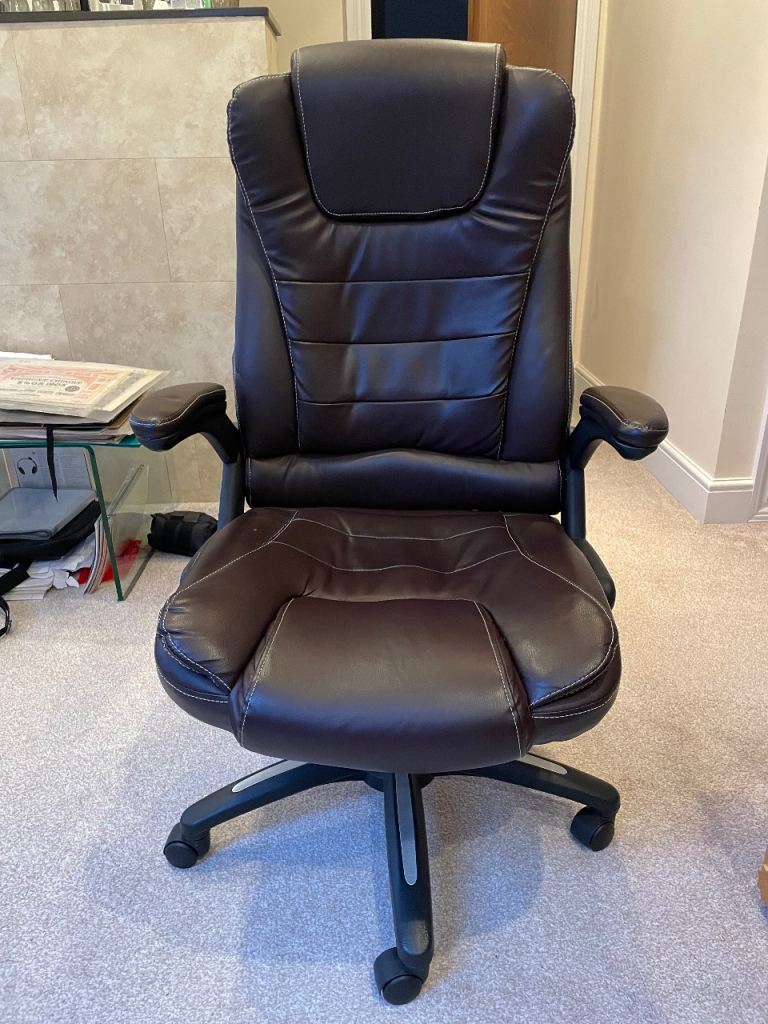 Quantity two Brown office chair 