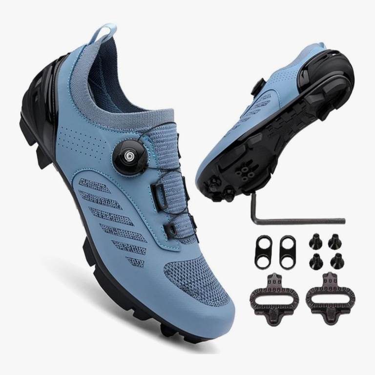 Cycling shoes BRAND NEW, NEVER WORN. 