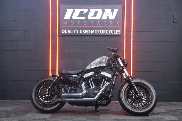 Harley-Davidson Sportster 1200 XL1200X Forty-Eight CUSTOM BOBBER