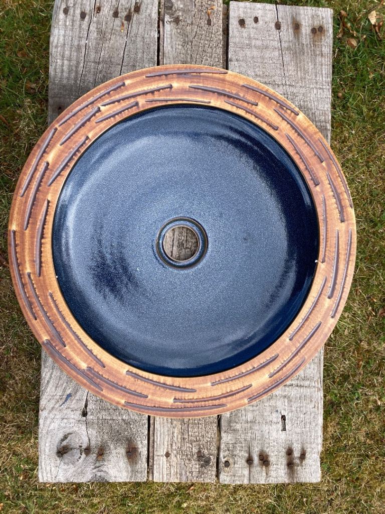 NEW pottery bathroom sink