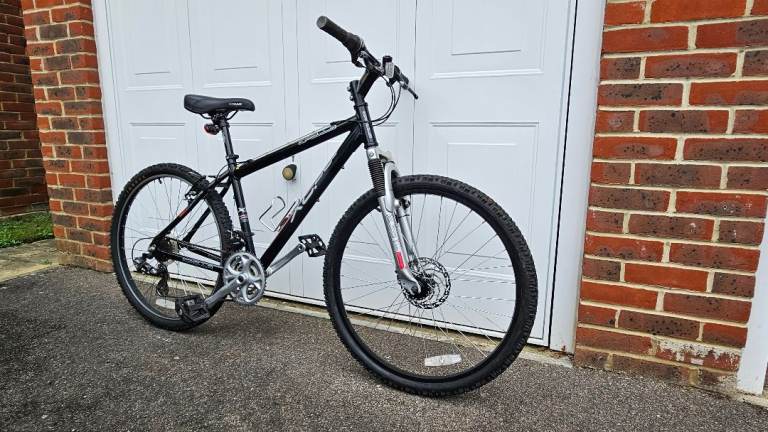 Apollo xc26s 21 speed Mountain bike