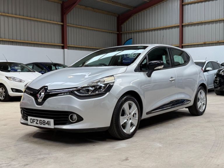 Renault, CLIO, Hatchback, 2013, Manual, 1149 (cc), 5 doors