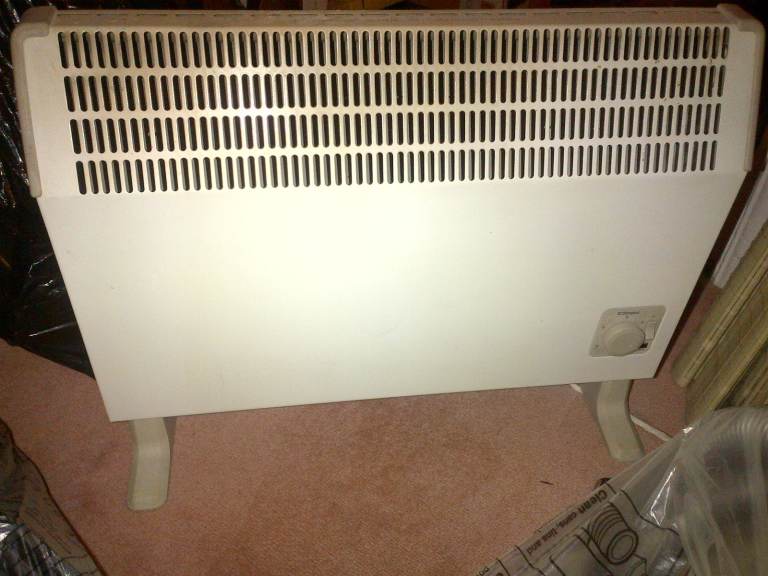 2kW electric convector heater