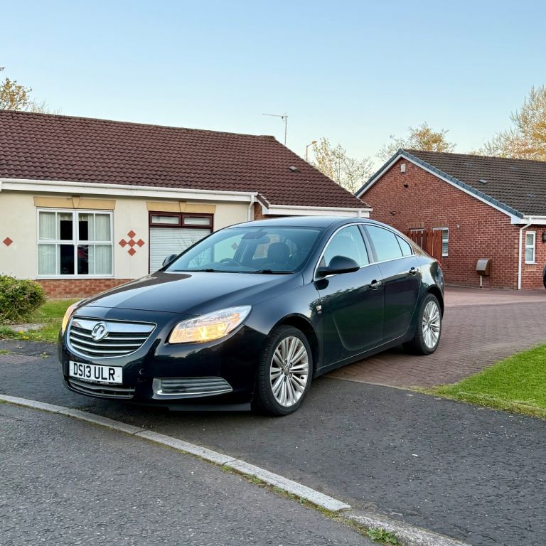2013 VAUXHALL INSIGNIA LONG MOT DIESEL FULL SERVICE HISTORY
