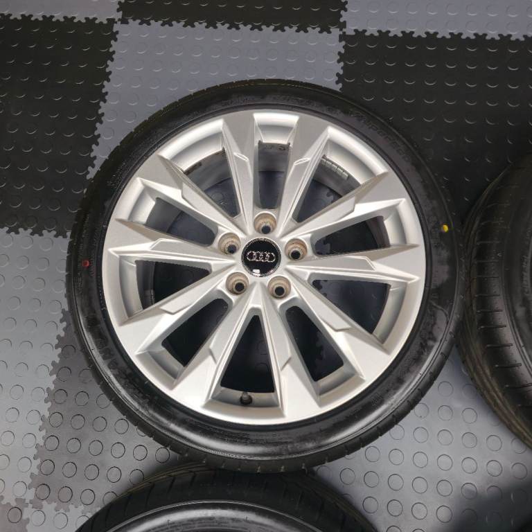 Genuine Volkswagen 18" Alloy Wheels NEW TYRES A3 S3 Caddy Golf Scirocco Passat