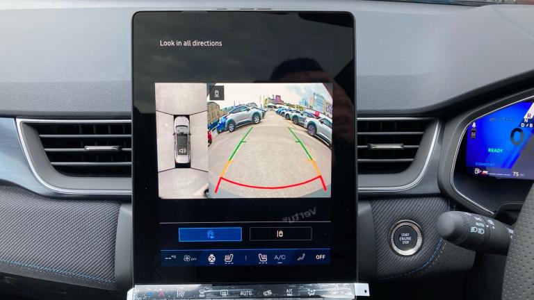 2025 Renault Symbioz 1.8 E-Tech FHEV 160 Iconic Esprit Alpine 5dr Auto Hybrid Estate Estate Hybri...