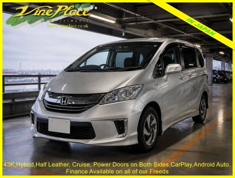 2015 Honda Freed 1.5 Hybrid Premium Edition, Half Leather, 6 Seats, Auto MPV Hybrid Automatic