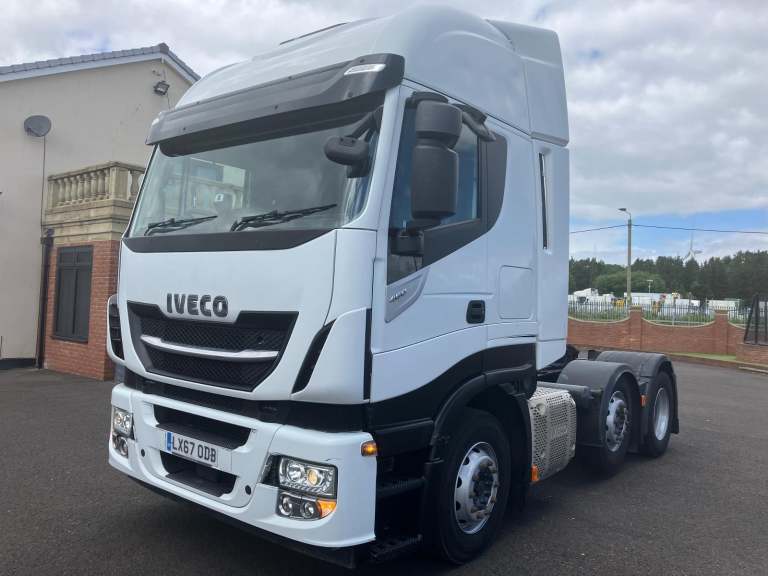 2017 Iveco Stralis 460 6x2 tractor unit euro 6 hi way cab 